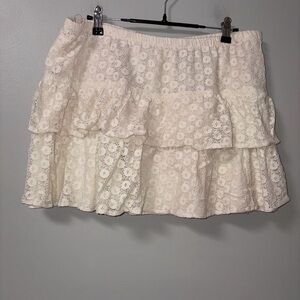 Rue 21 Cream Eyelet Lace Tiered Ruffle Mini Skirt XL Stretch Feminine Balletcore